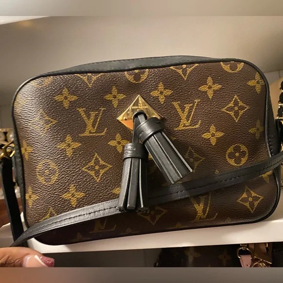 Louis Vuitton crossbody bag - Picture 4 of 4